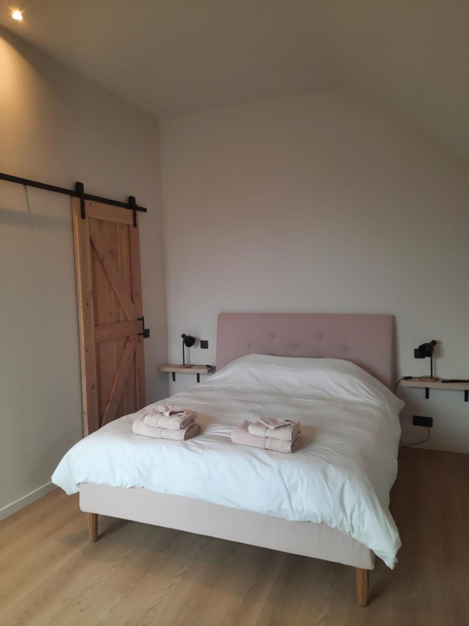 Komo Hill Stays - Guestroom Komo Cosy Kruisem Ngoại thất bức ảnh